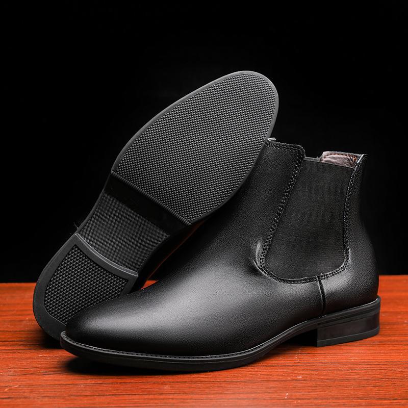 Luxe Chelsea Boots